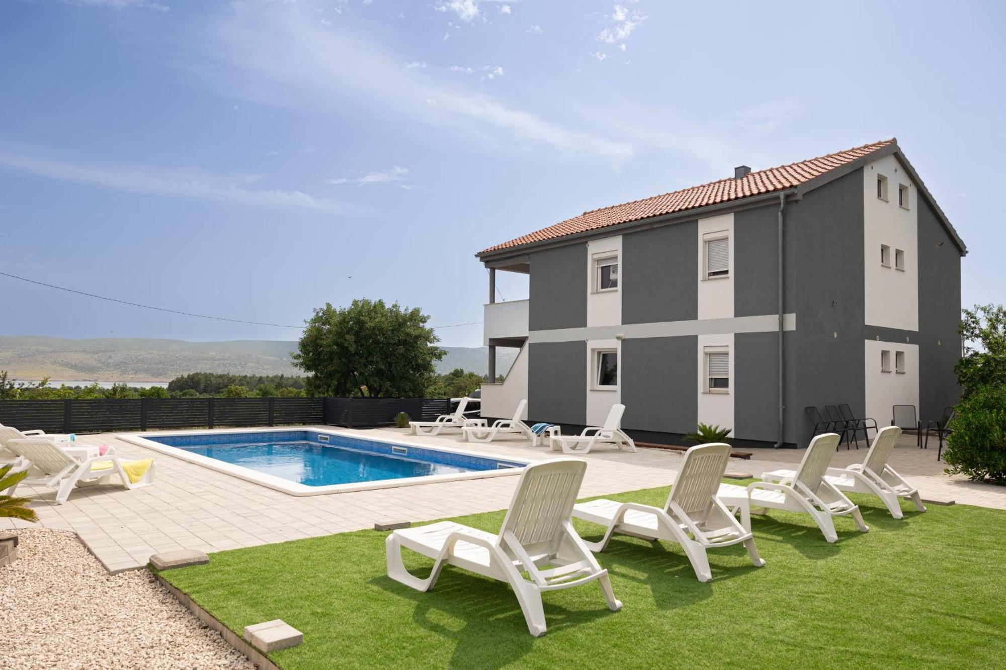 Zanic With Private Swimming Pool And Sea View Apartment *