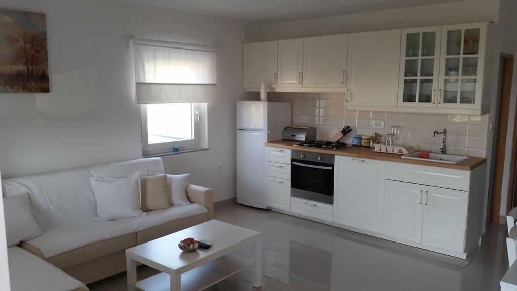 Zanic With Private Swimming Pool And Sea View Starigrad Paklenica