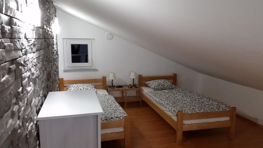 Apartment Zanic With Private Swimming Pool And Sea View *