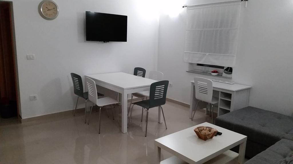 Apartment Zanic With Private Swimming Pool And Sea View