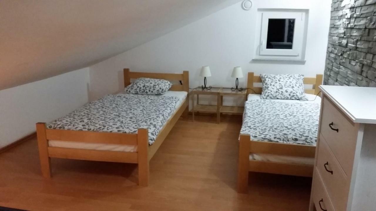Zanic With Private Swimming Pool And Sea View Apartment