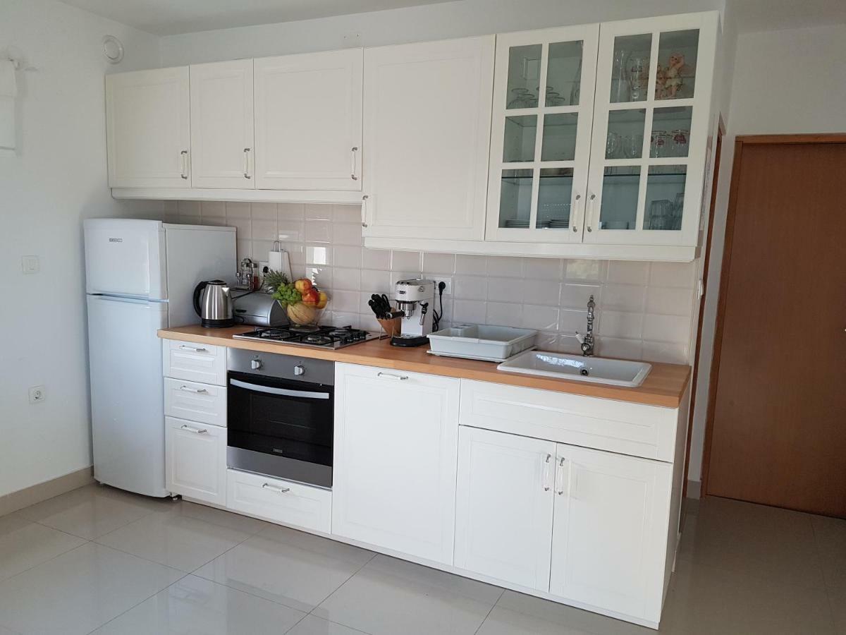 Zanic With Private Swimming Pool And Sea View