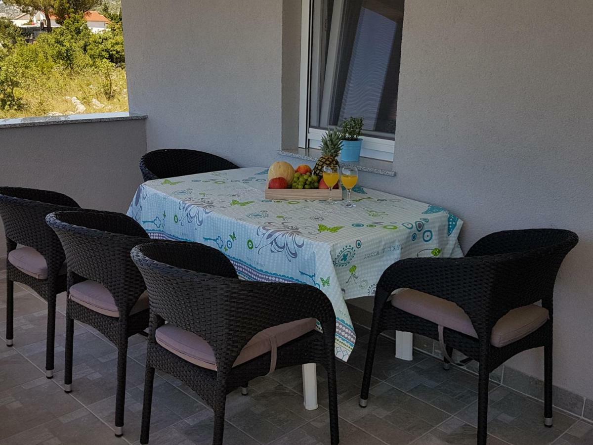 Zanic With Private Swimming Pool And Sea View * Starigrad Paklenica