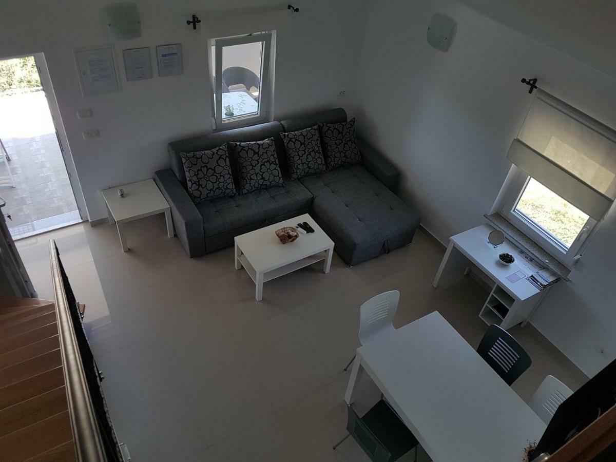 Zanic With Private Swimming Pool And Sea View Apartment